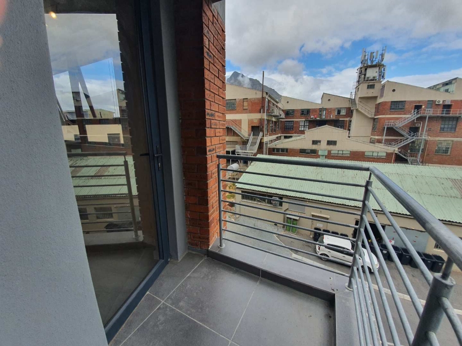 To Let 2 Bedroom Property for Rent in Observatory Western Cape